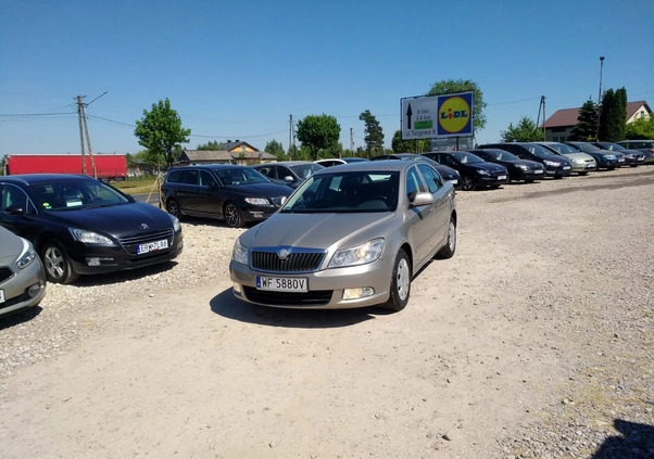 Skoda Octavia cena 20900 przebieg: 243866, rok produkcji 2010 z Oborniki małe 352